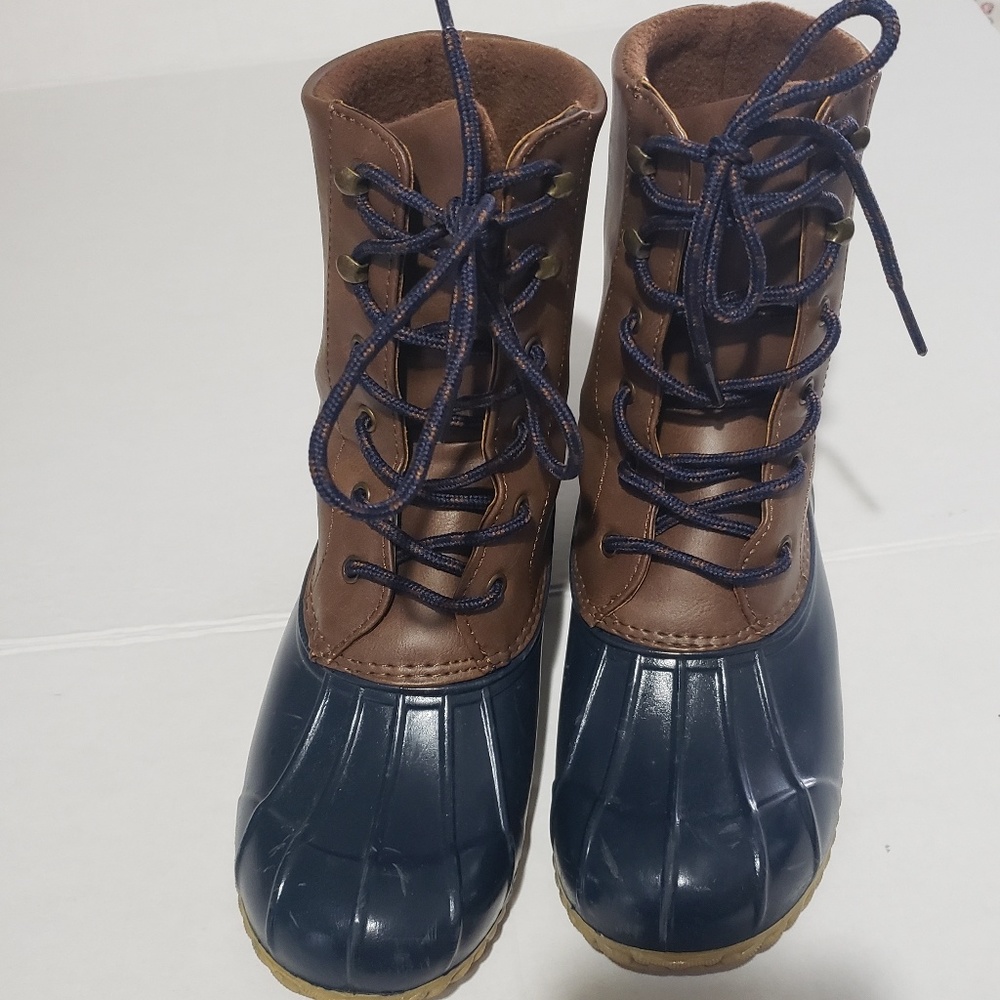 London Fog Duck Boots /Size 6